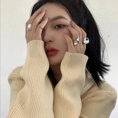 神秘女房东